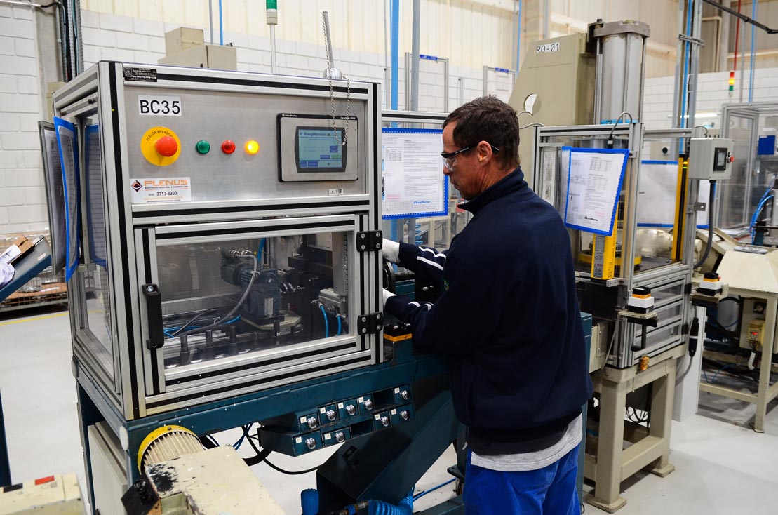 Employee in a lab