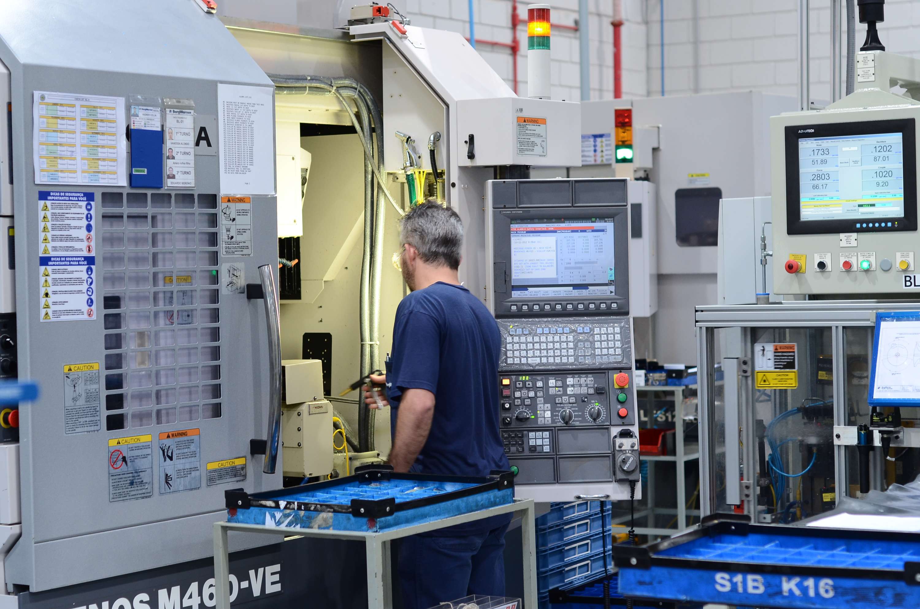 Employee working in a lab