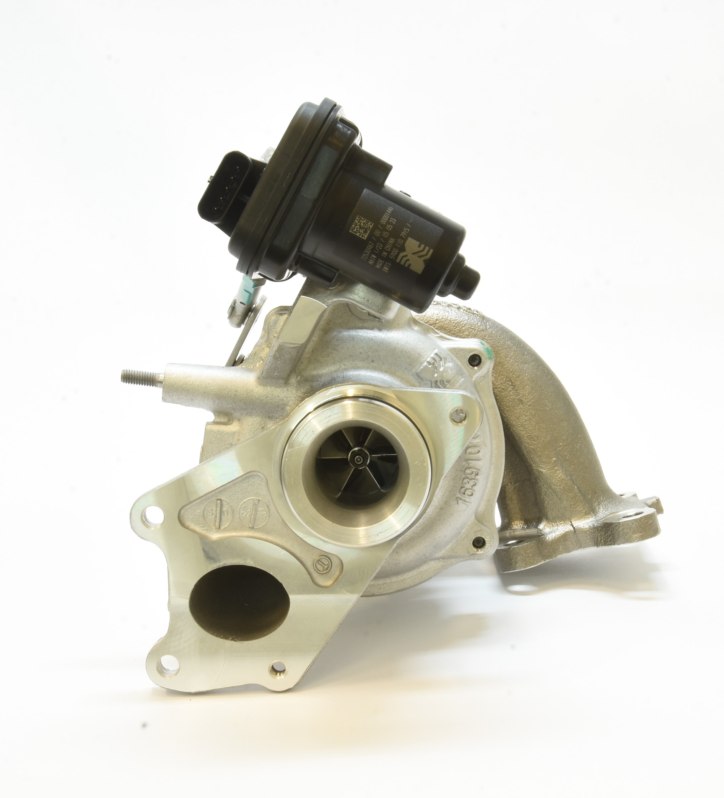 A tecnologia de turbocompressor da BorgWarner oferece melhor desempenho do motor  com eficiência energética, enquanto reduz as emissões e o consumo de combustível.